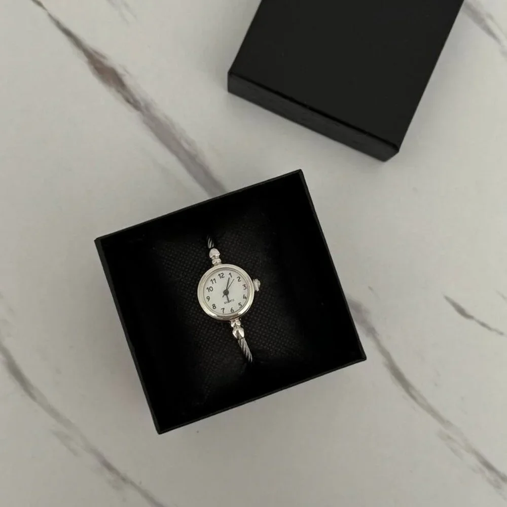SKU:0020 silver white vintage vibe mini watch bracelet+ gift box Stainless steel
